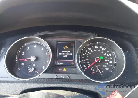 2017 Volkswagen Golf Gti Autobahn 4-Door/S 4-Door/Se 4-Door/Sport z USA, uszkodzony, nr VIN 3VW447AU8HM071503